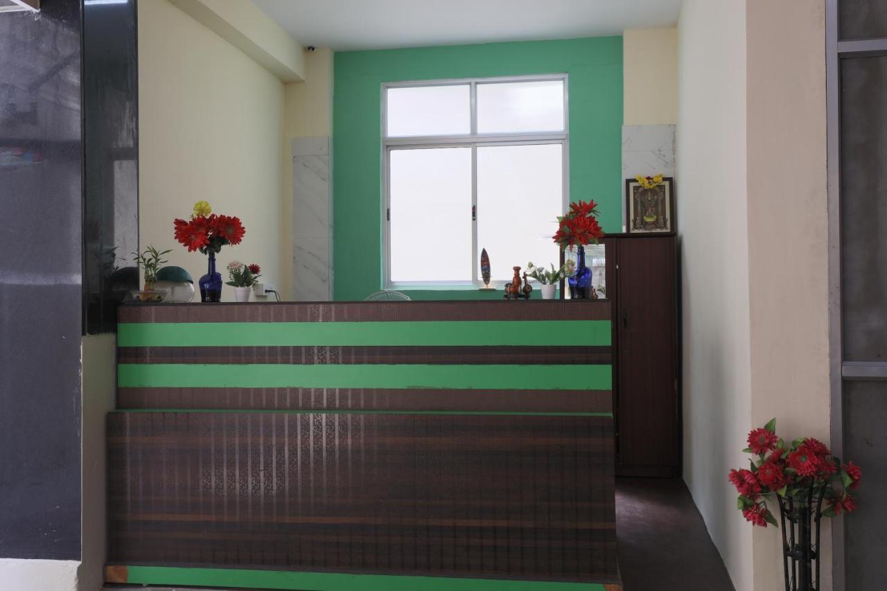 Green Tree Hotel-Near Vfs Global And Ramee Mall Ченай Екстериор снимка